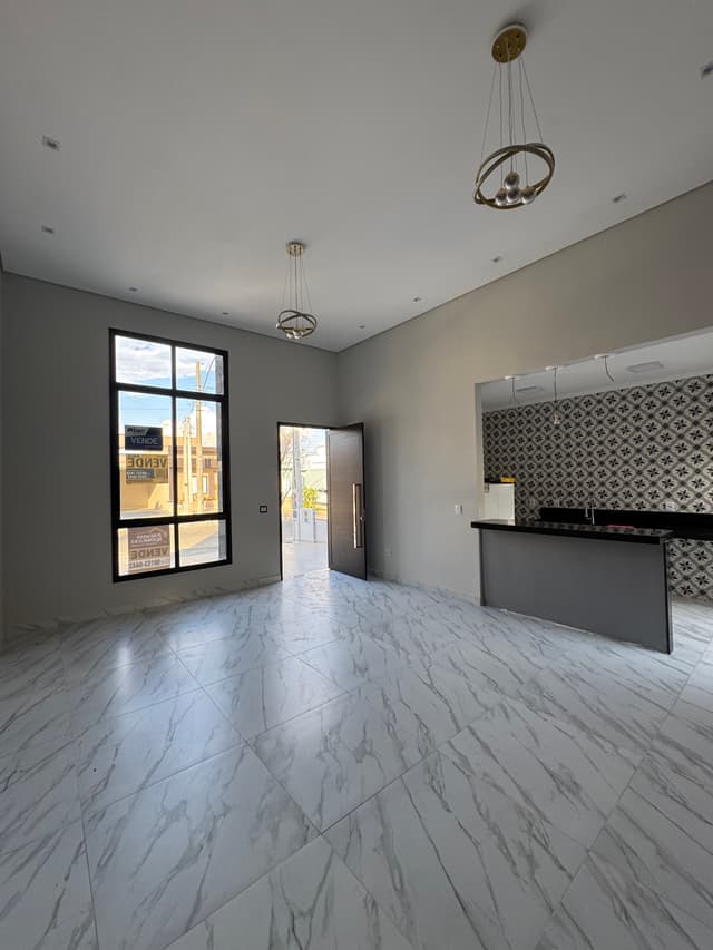 Casa à venda no Condomínio Laguna em Pindamonhangaba/SP. — foto 1