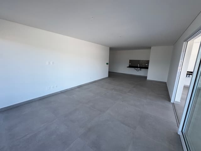Apartamento à venda com 3 suítes no Condomínio Ankor Residencial em Ubatuba/SP. — foto 1