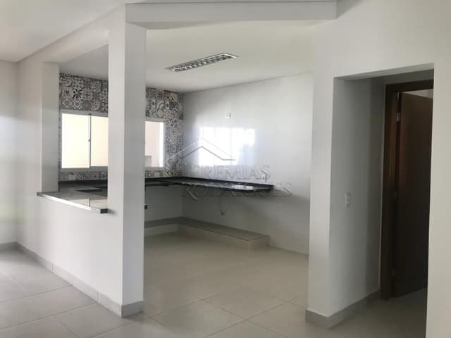 Casa à venda no Condomínio Jardim Oásis em Taubaté/SP. - foto 2