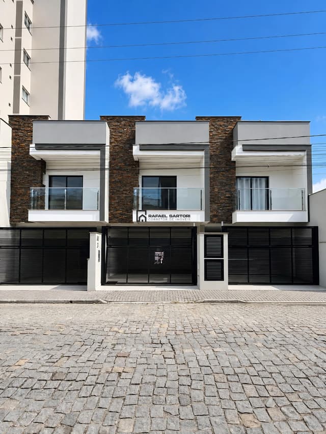 GEMINADO 03 SUITES NO CENTRO — foto 1