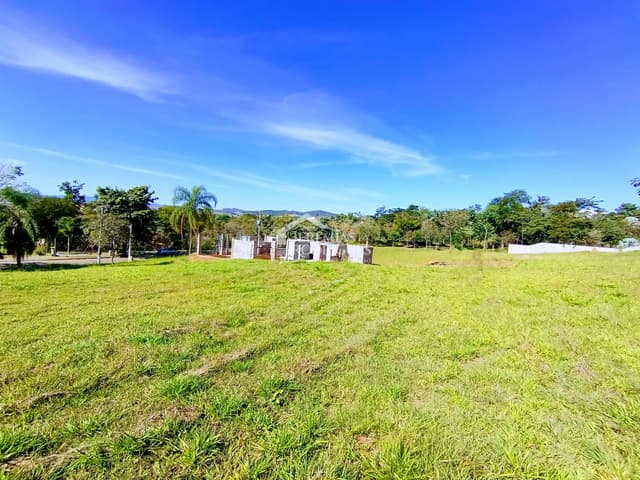 Terreno à venda com 1.139 m² no Condomínio Altos do Cataguá em Taubaté/SP. — foto 1