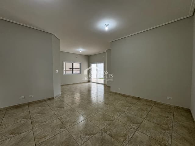 Casa à venda no Condomínio Real Ville em Pindamonhangaba/SP. — foto 1