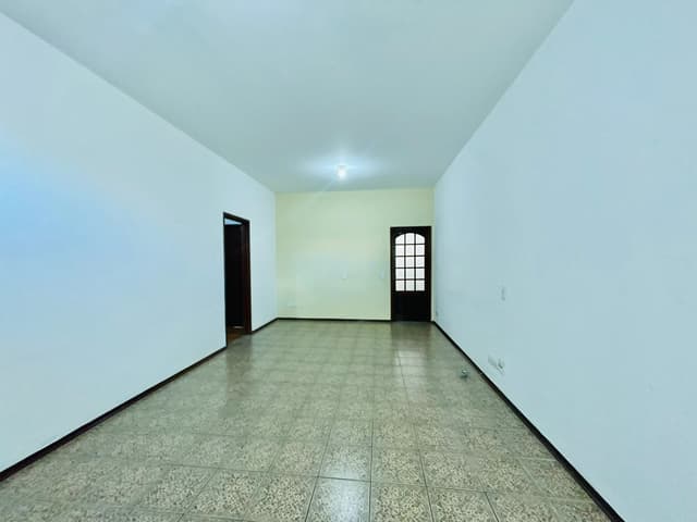 Casa para venda no bairro Jardim das Nações em Taubaté/SP.  — foto 1