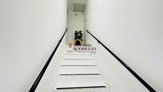 1 Sala comercial para locação no bairro São Benedito em Pindamonhangaba/SP. - foto 5