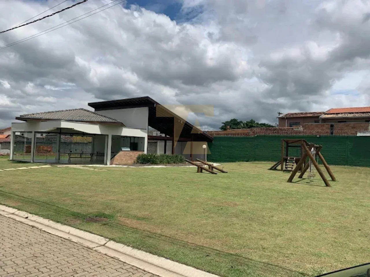 Casa ampla com escritório e área gourmet à venda no Veredas dos Manacás – Pindamonhangaba/SP