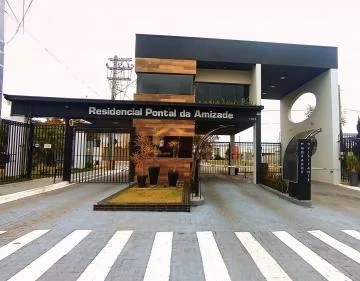 Terreno à venda no Condomínio Pontal da Amizade em Taubaté/SP.
