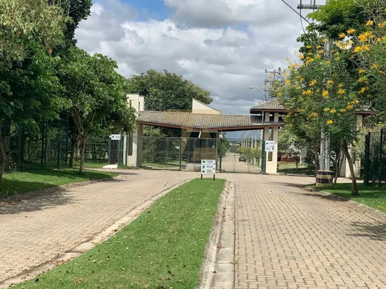 Casa ampla com escritório e área gourmet à venda no Veredas dos Manacás – Pindamonhangaba/SP