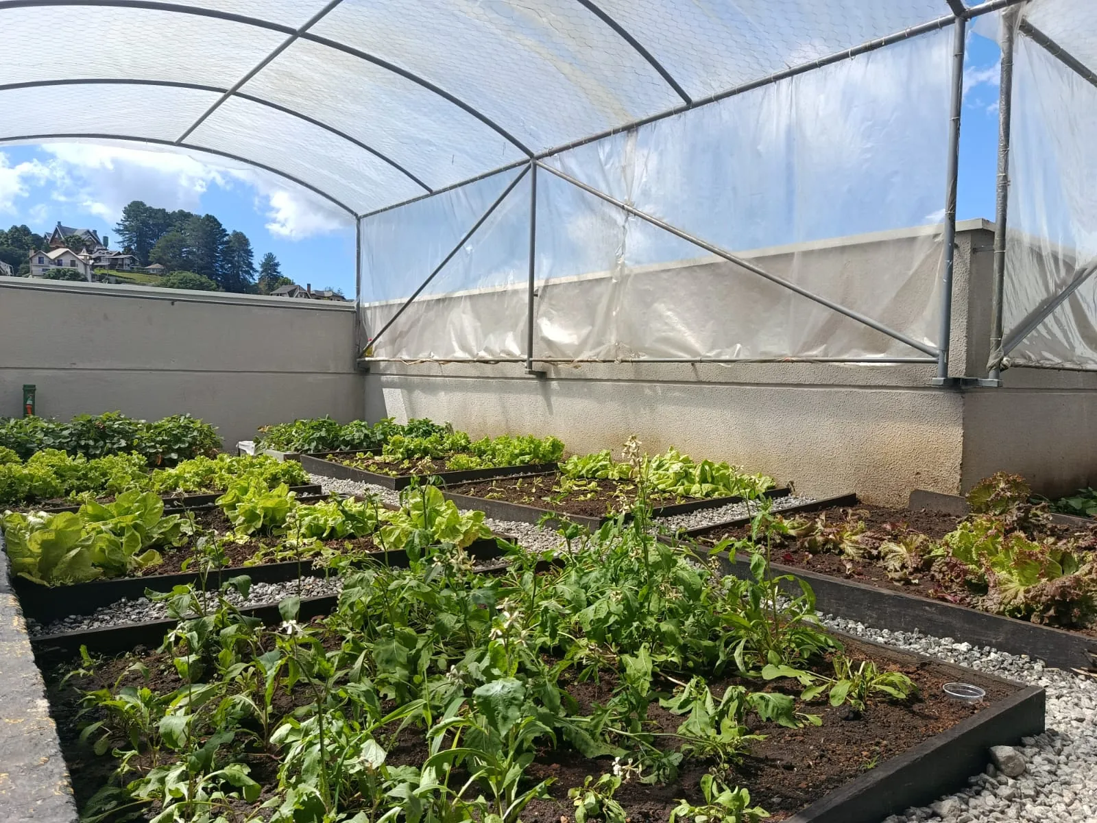 Apartamento à venda com 3 suítes no Edifício Le Premier em Campos do Jordão/SP. 