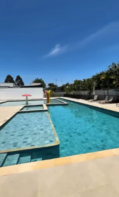 Casa à venda no Vita Village – 3 quartos, suíte, quintal 250 m² | Pindamonhangaba