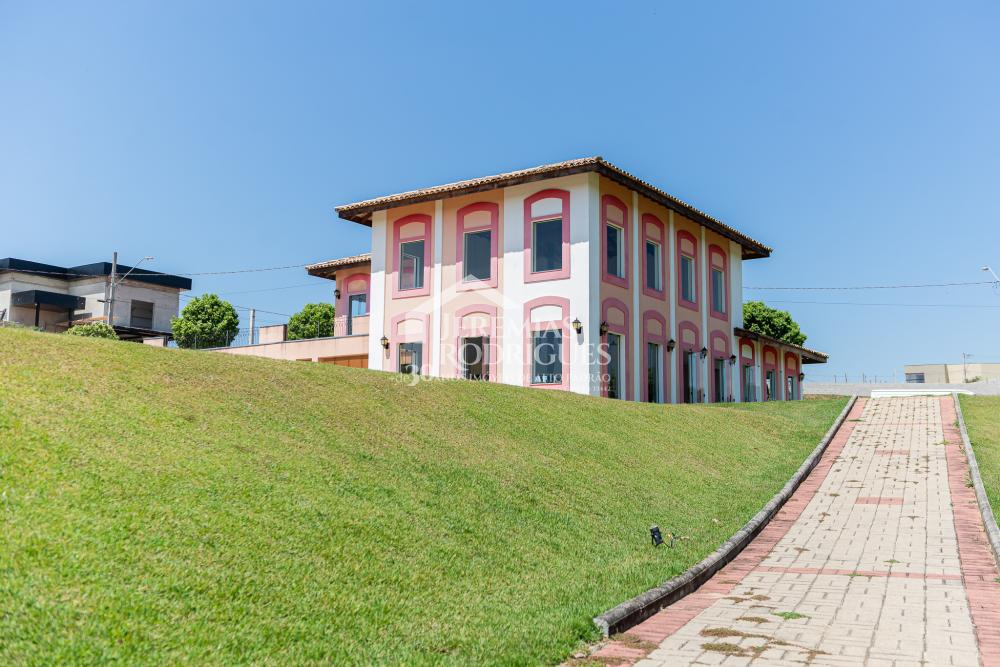 Terreno com 869 m² - Condomínio Colonial Village II  - Pindamonhangaba/SP.