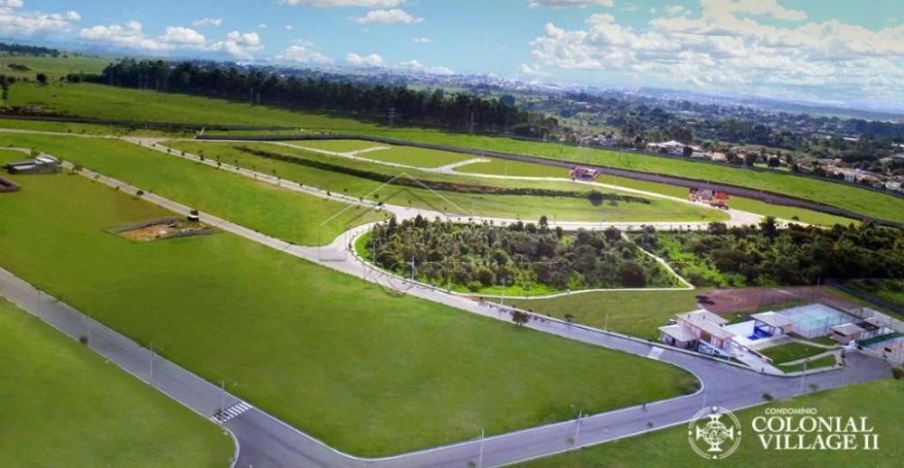 Terreno com 869 m² - Condomínio Colonial Village II  - Pindamonhangaba/SP.