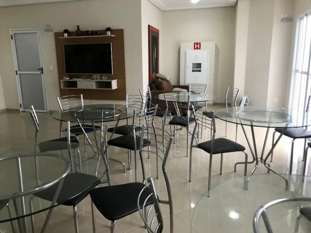 Cobertura duplex à venda no Edifício San Paolo em Taubaté/SP. 