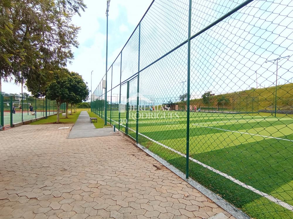 Casa à venda com 4 suítes no Condomínio Residencial Alphaville II em São José dos Campos/SP.