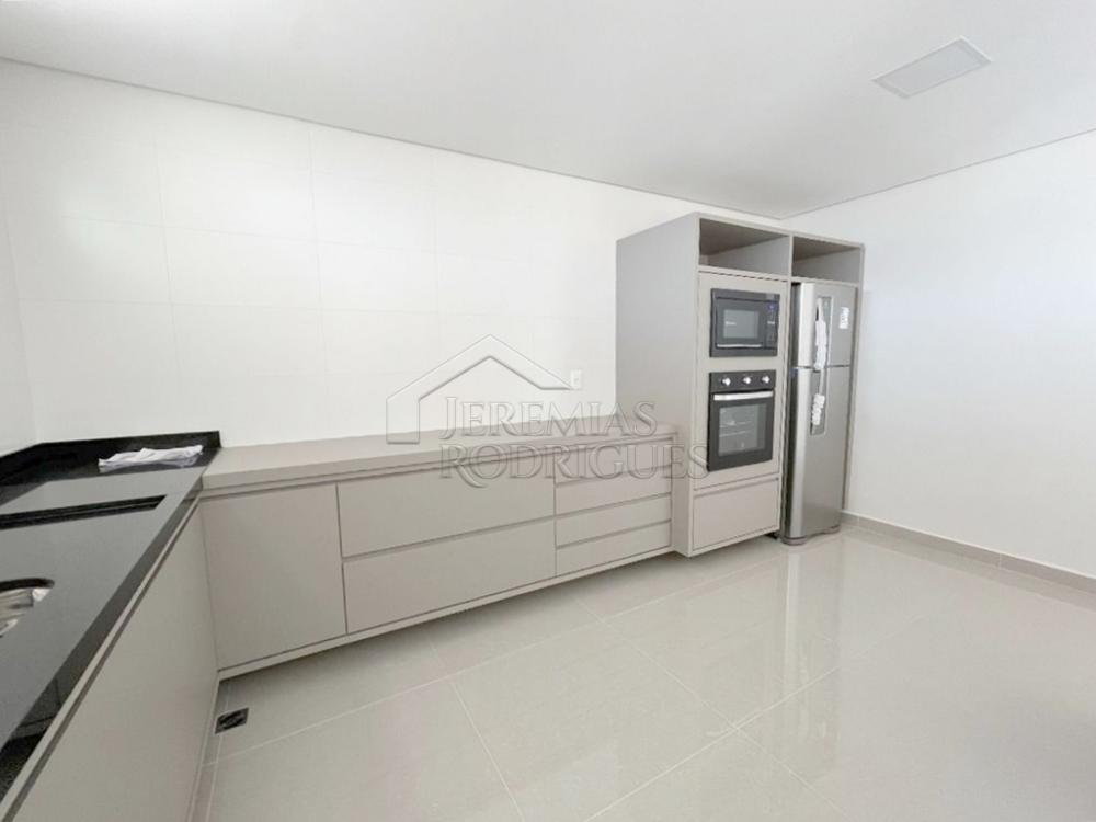 Apartamento para venda e locação no Edifício Grand Terrace em Taubaté/SP. 