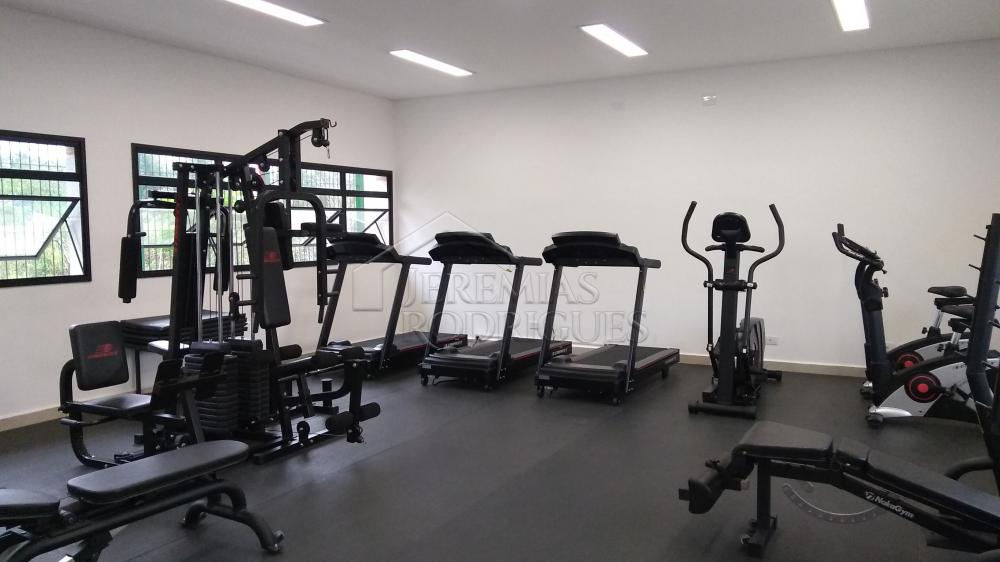 A Imobiliária Jeremias Rodrigues Imóveis de Alto Padrão disponibiliza para venda essa casa no Condomínio Morada do Visconde em Tremembé/SP.