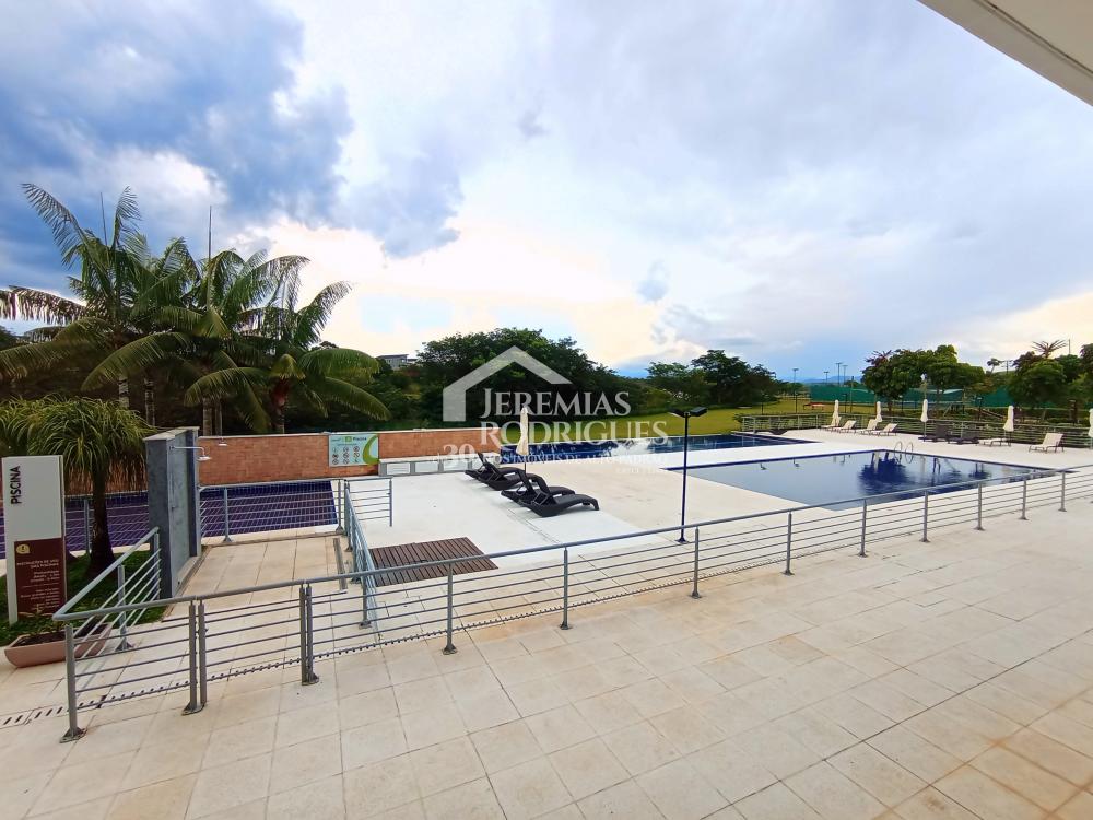 Casa à venda com 4 suítes no Condomínio Residencial Alphaville II em São José dos Campos/SP.