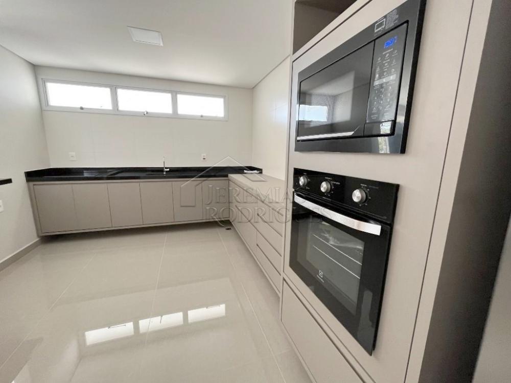 Apartamento para venda e locação no Edifício Grand Terrace em Taubaté/SP. 