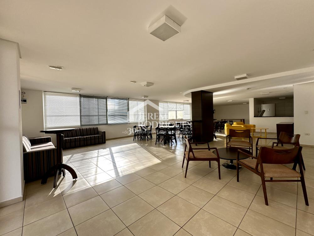 Apartamento mobiliado para venda e locação, 263 m² no Edifício Placere em Taubaté/SP.