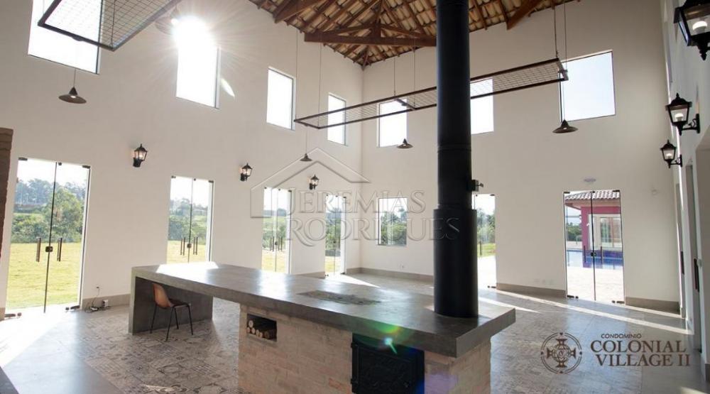 Terreno com 869 m² - Condomínio Colonial Village II  - Pindamonhangaba/SP.