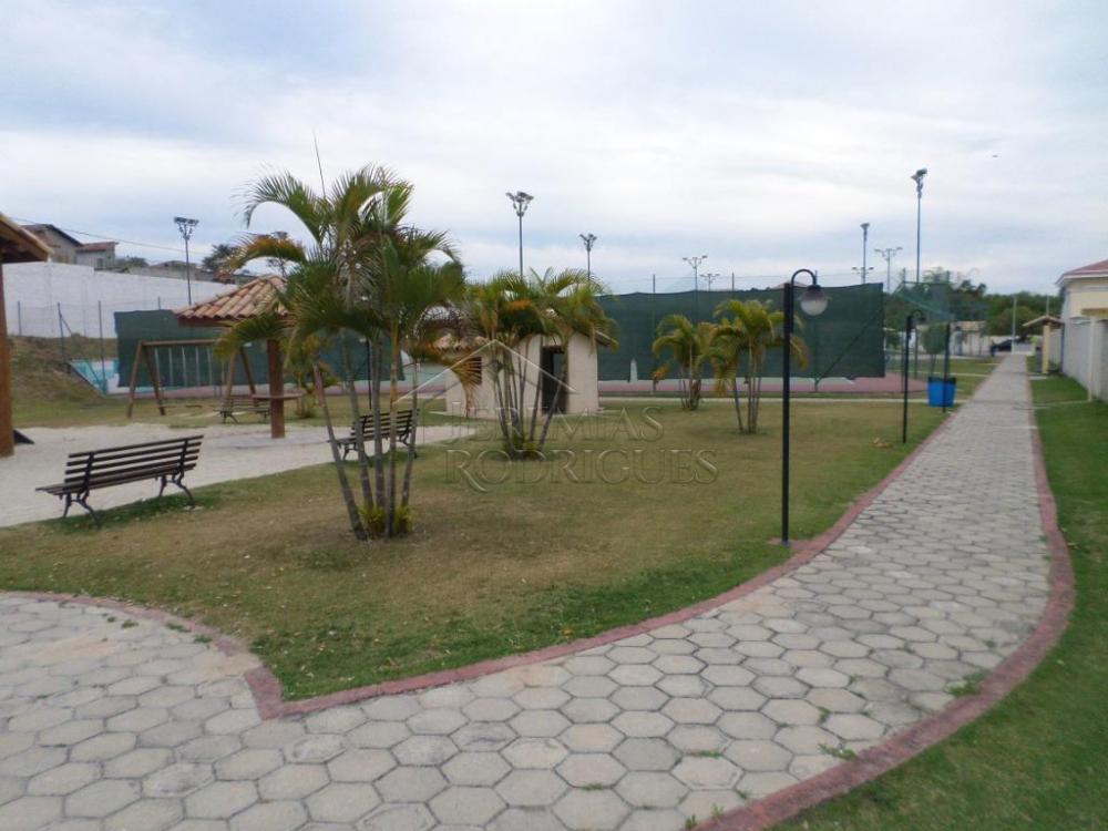 Casa para venda com 4 dormitórios no Condomínio Campos Do Conde I em Tremembé/SP