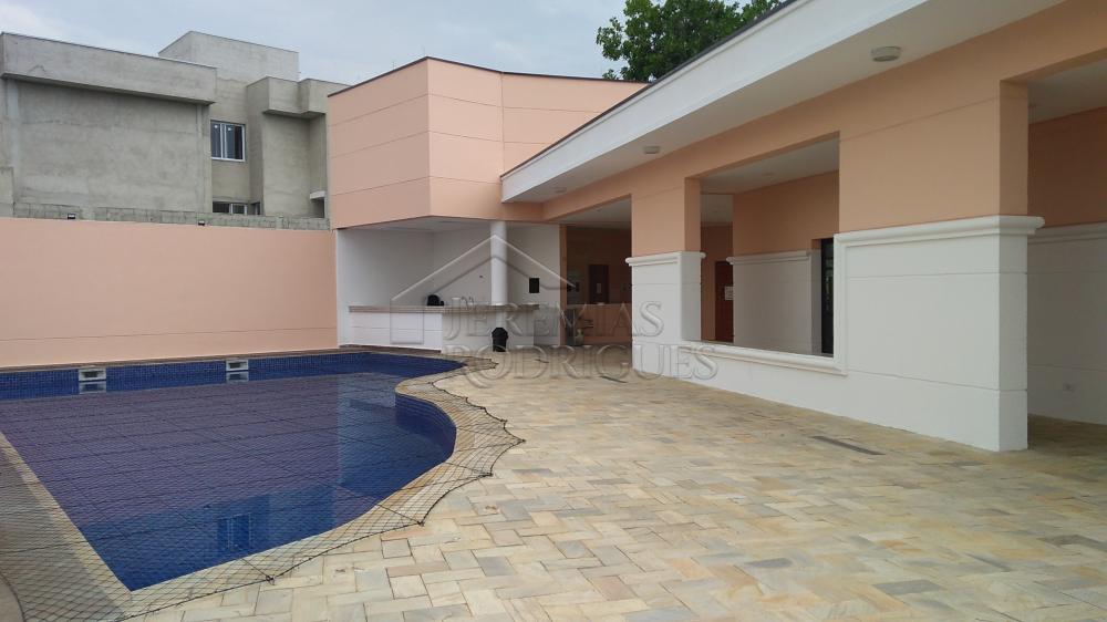 A Imobiliária Jeremias Rodrigues Imóveis de Alto Padrão disponibiliza para venda essa casa no Condomínio Morada do Visconde em Tremembé/SP.