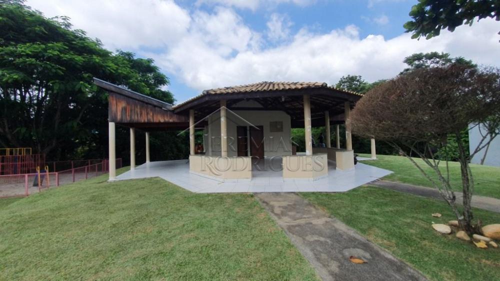 Casa para venda e locação com 3 dormitórios no Condomínio Vale dos Príncipes em Taubaté/SP.