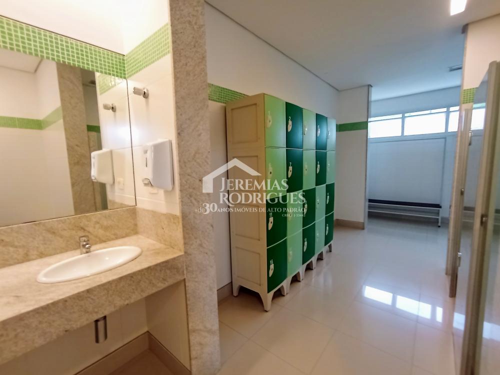 Casa à venda com 4 suítes no Condomínio Residencial Alphaville II em São José dos Campos/SP.