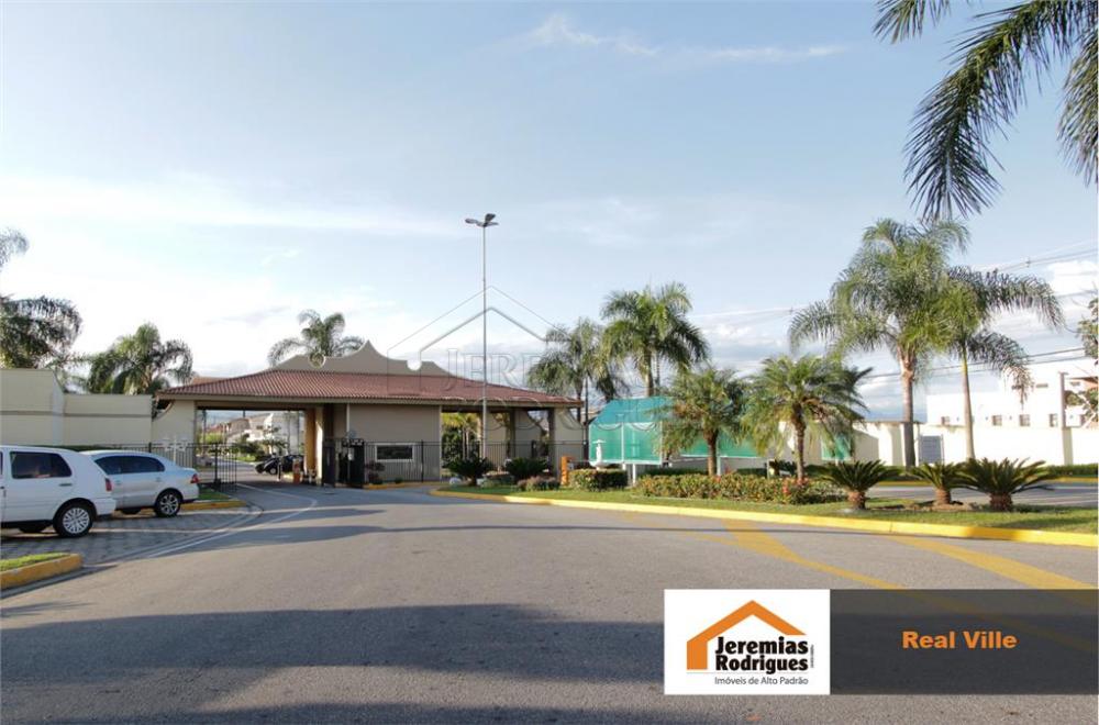 Casa mobiliada para locação com 3 suítes no Condomínio Real Ville em Pindamonhangaba/SP