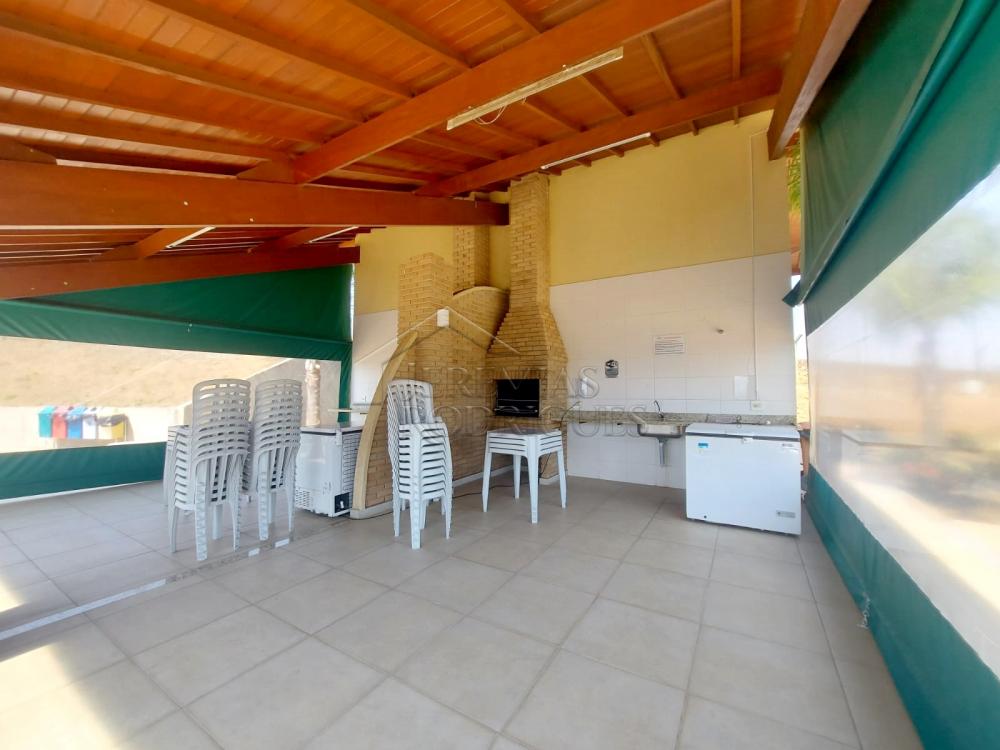 Casa para venda e locação com 3 dormitórios no Condomínio Terras do Vale em Caçapava/SP. 