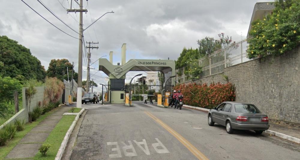 Casa para venda e locação com 3 dormitórios no Condomínio Vale dos Príncipes em Taubaté/SP.