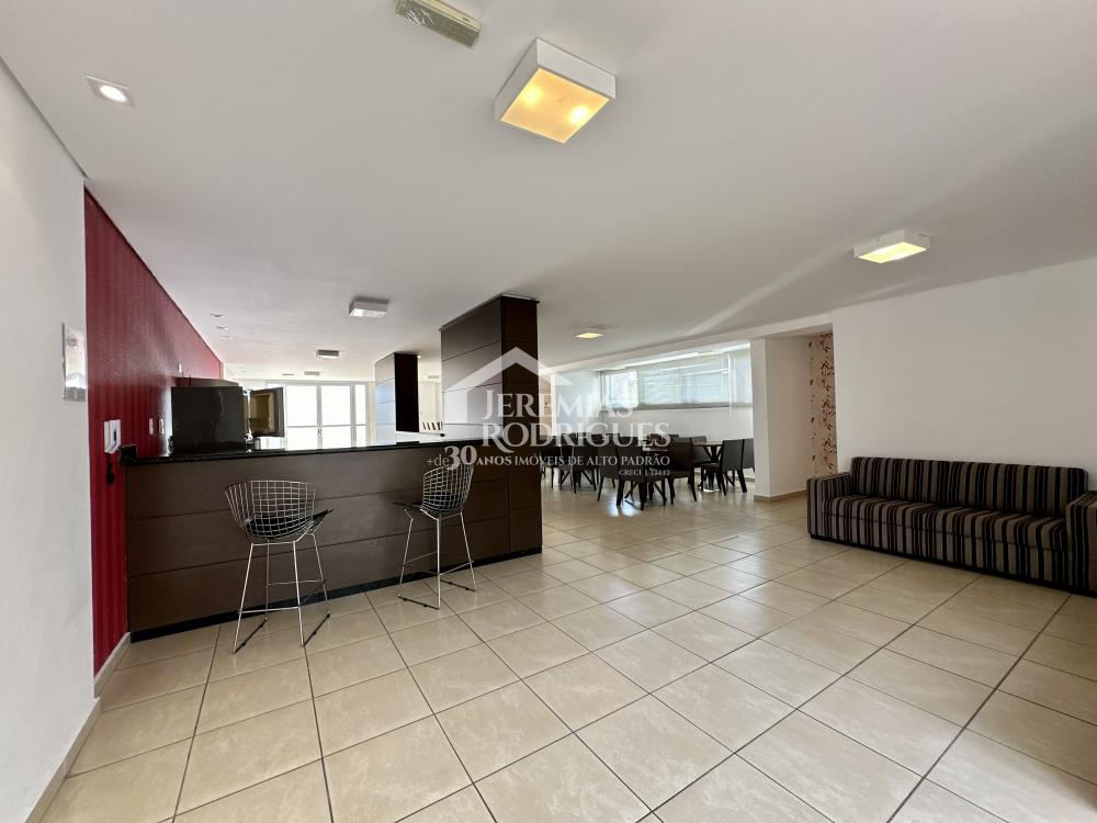 Apartamento mobiliado para venda e locação, 263 m² no Edifício Placere em Taubaté/SP.