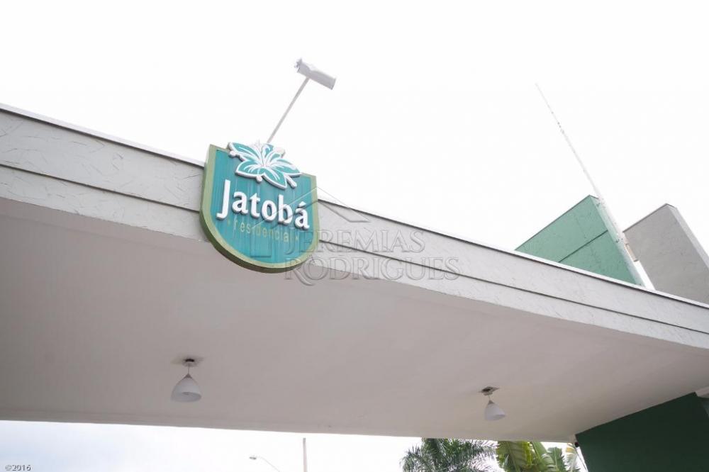 Casa para venda e locação com 4 dormitórios no Condomínio Jatobá em Tremembé/SP.