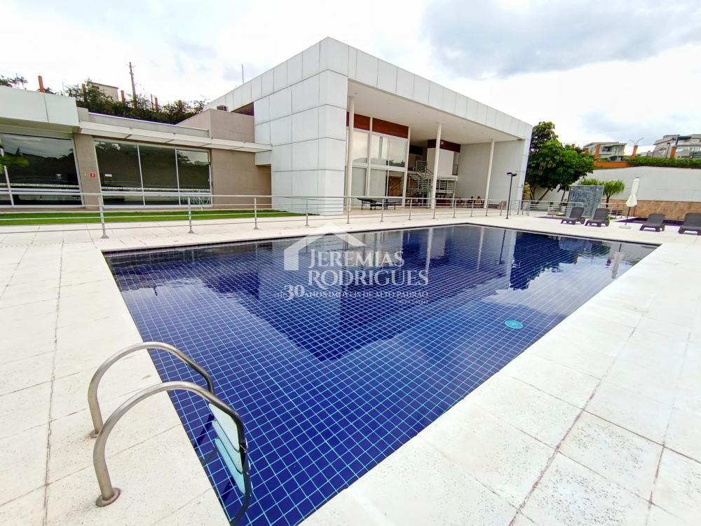 Casa à venda com 4 suítes no Condomínio Residencial Alphaville II em São José dos Campos/SP.