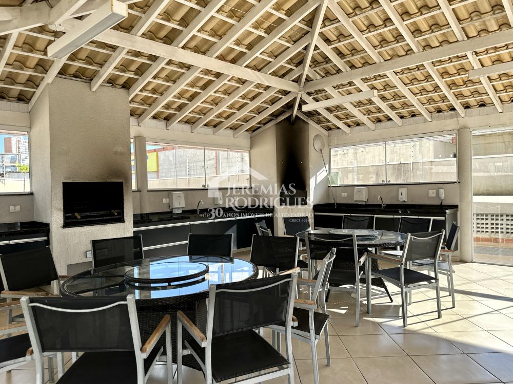 Apartamento mobiliado para venda e locação, 263 m² no Edifício Placere em Taubaté/SP.