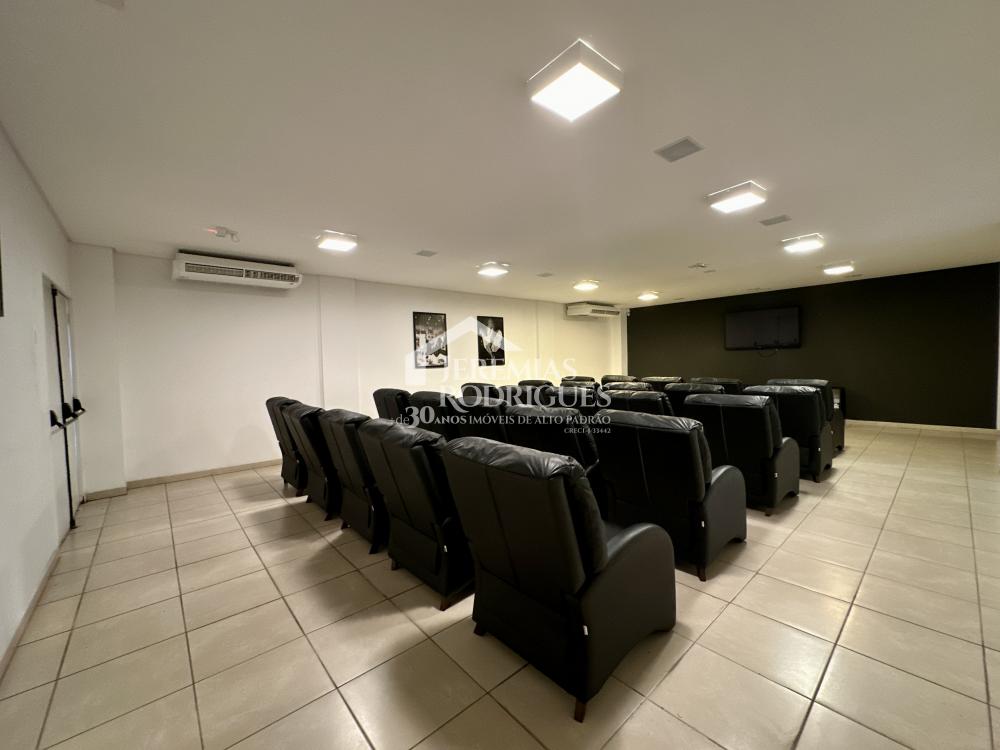 Apartamento mobiliado para venda e locação, 263 m² no Edifício Placere em Taubaté/SP.