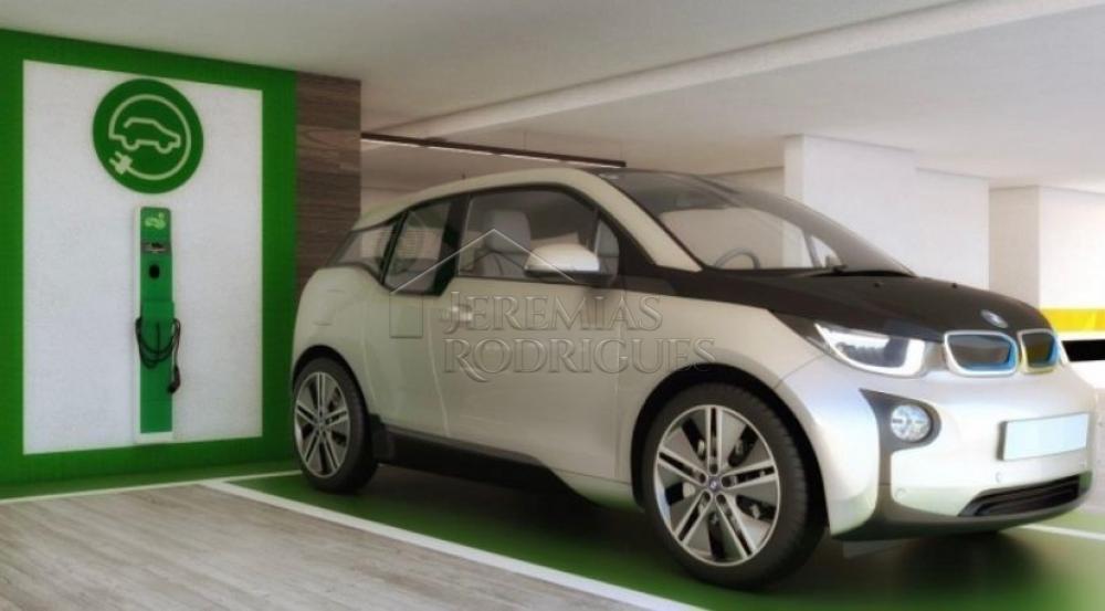 Apartamento à venda com 3 suítes, 211 m² no Edifício Europa em Taubaté/SP