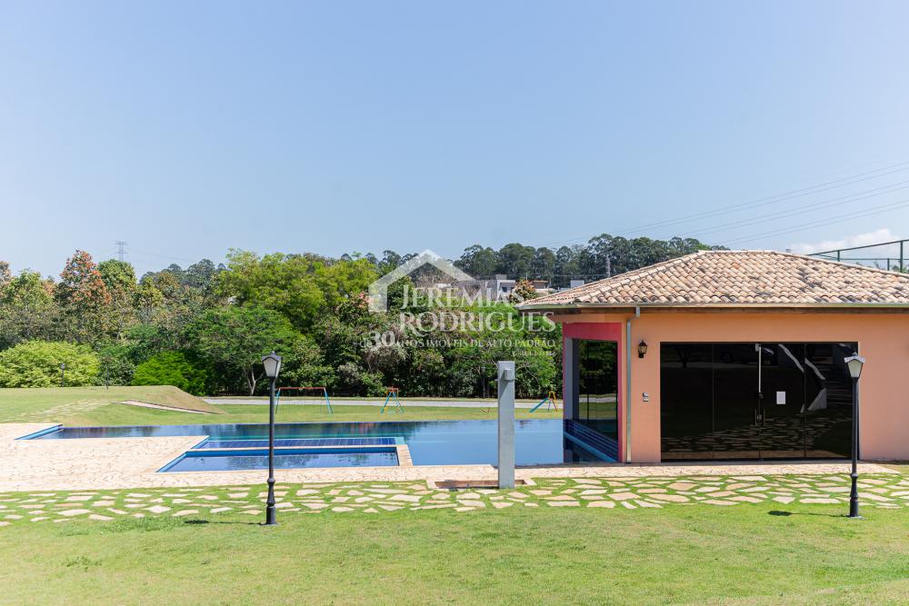 Terreno com 869 m² - Condomínio Colonial Village II  - Pindamonhangaba/SP.