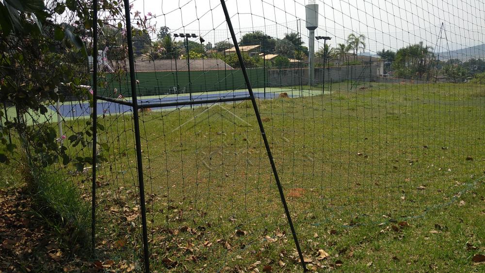 Casa à venda com 3 dormitórios no Condomínio Chácaras Cataguá em Taubaté/SP