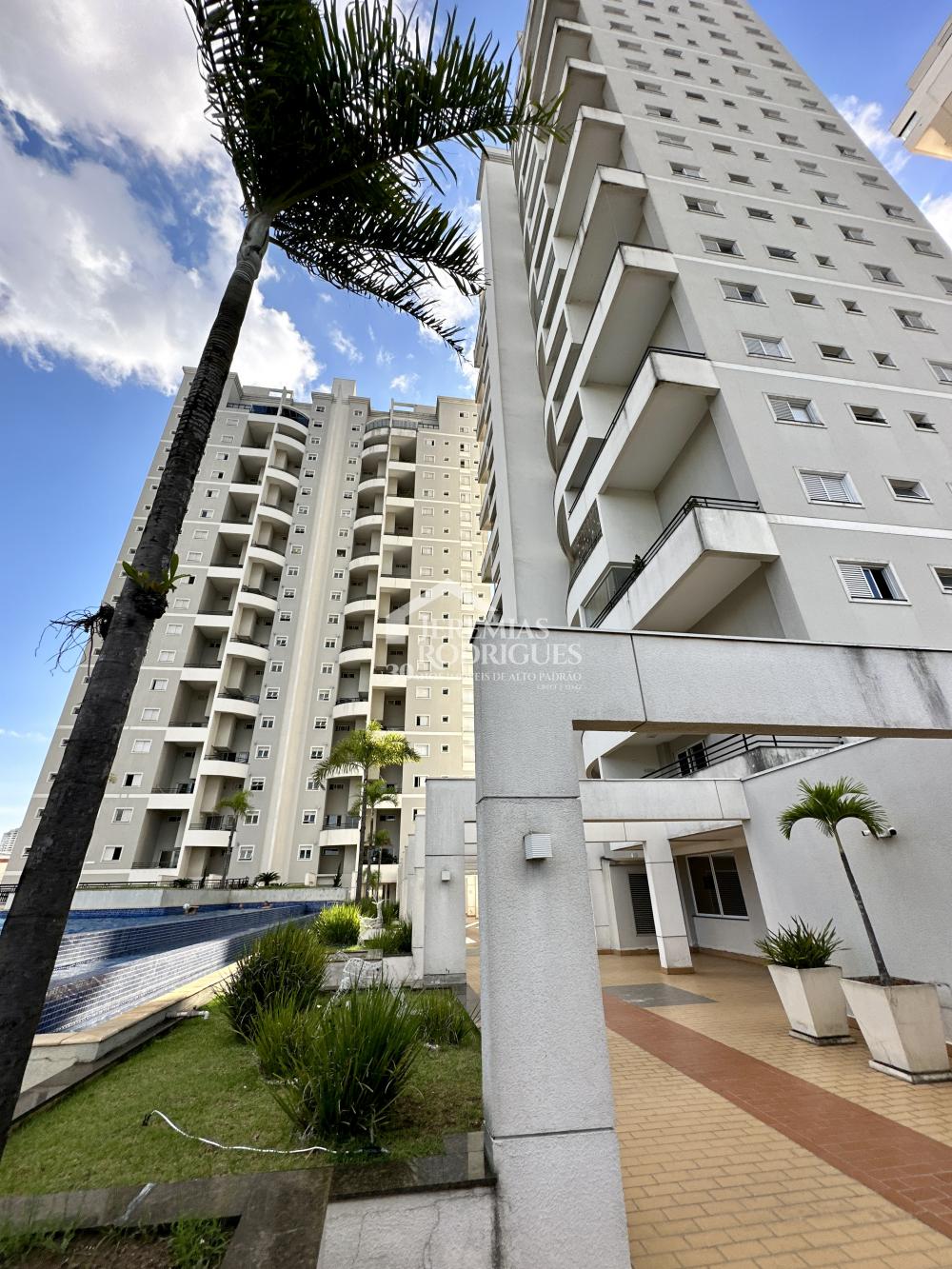 Apartamento mobiliado para venda e locação, 263 m² no Edifício Placere em Taubaté/SP.