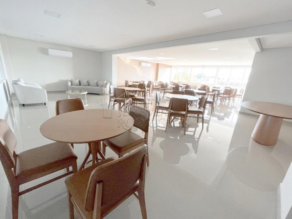 Apartamento para venda e locação no Edifício Grand Terrace em Taubaté/SP. 