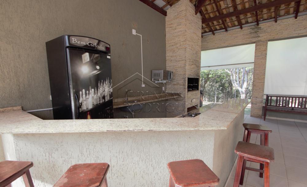 Casa à venda com 4 dormitórios no Condomínio Terras de San Marco em Taubaté/SP.