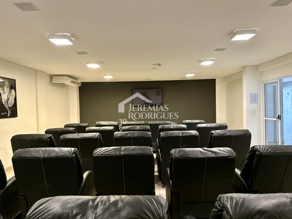 Apartamento mobiliado para venda e locação, 263 m² no Edifício Placere em Taubaté/SP.