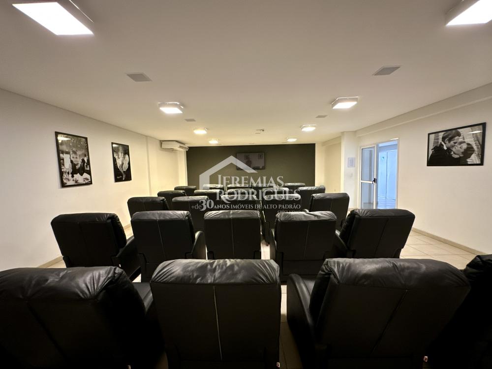 Apartamento mobiliado para venda e locação, 263 m² no Edifício Placere em Taubaté/SP.