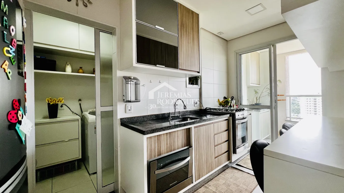 Apartamento à venda com 3 suítes, 146 m² no Edifício Vert Residence em Taubaté/SP