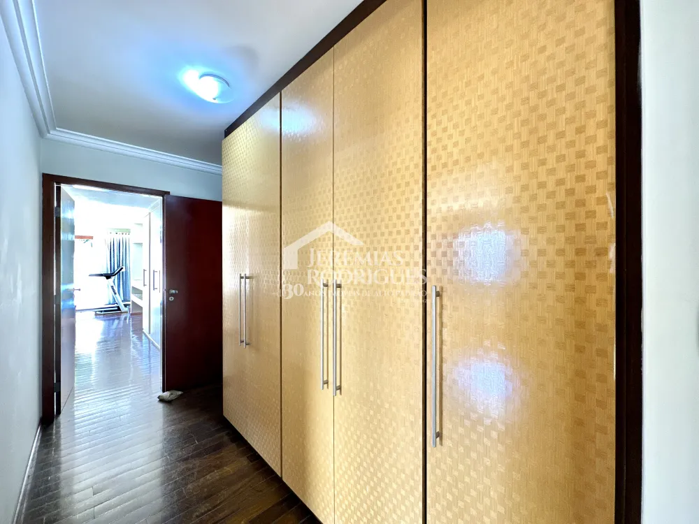 Casa com 4 quartos, 617 m² - Condomínio Taubaté Village - Taubaté/SP