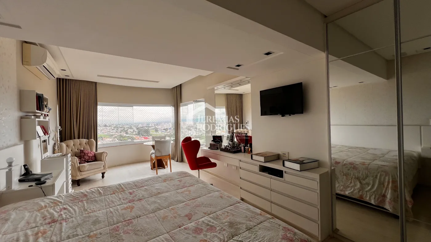 Casa com 4 dormitórios, 394 m² - Alto São Pedro - Taubaté/SP.