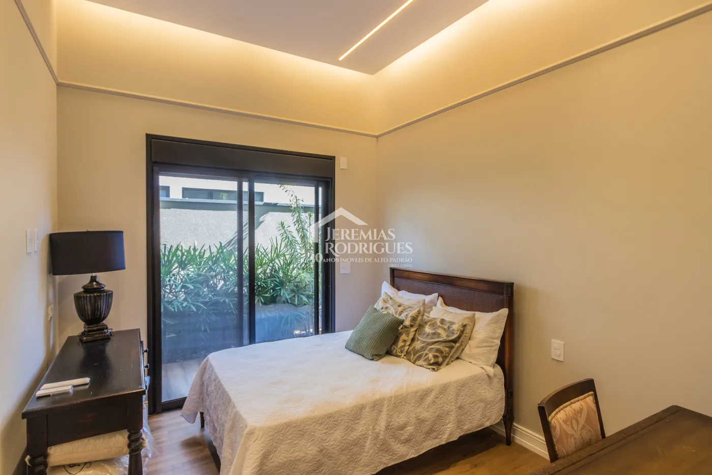 Casa à venda no Condomínio Residencial Terras de San Marco em Taubaté/SP.