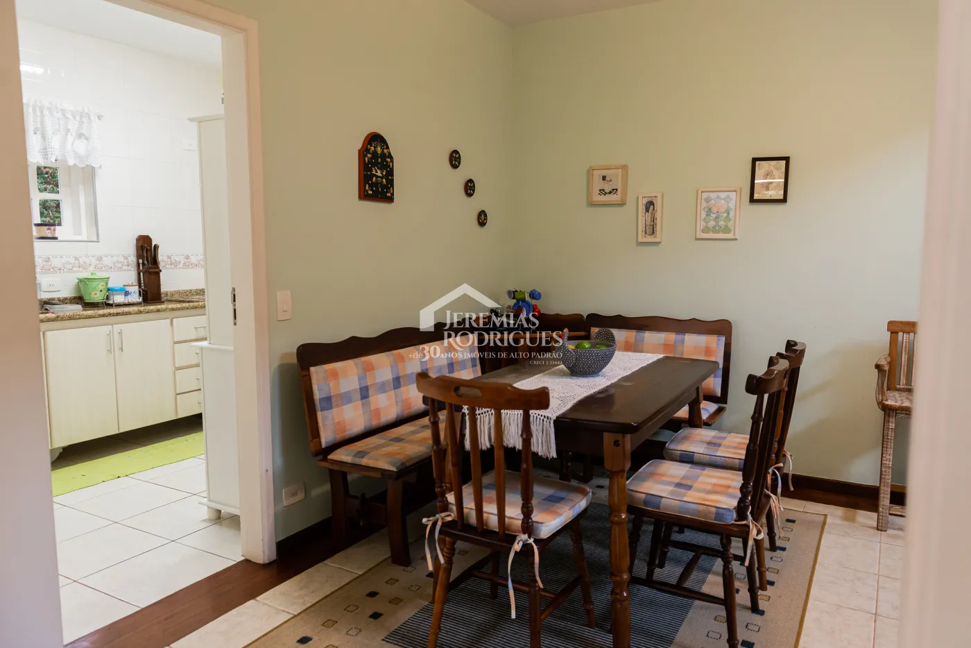 Casa com 7 dormitórios, 350 m² - Condomínio Aldeia Austríaca - Campos Jordão/SP