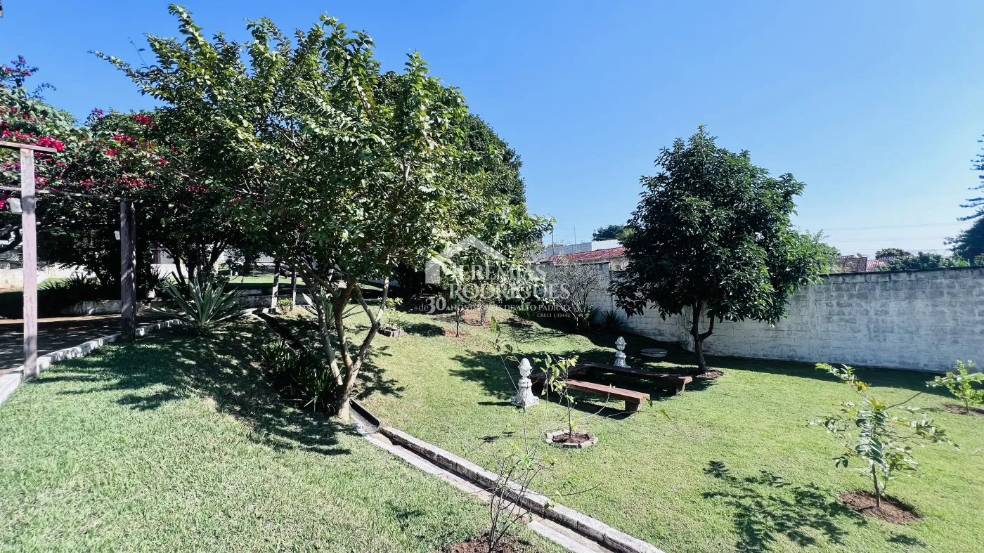 Chácara com 3 dormitórios, 500 m² - Cidade de Deus - Taubaté/SP