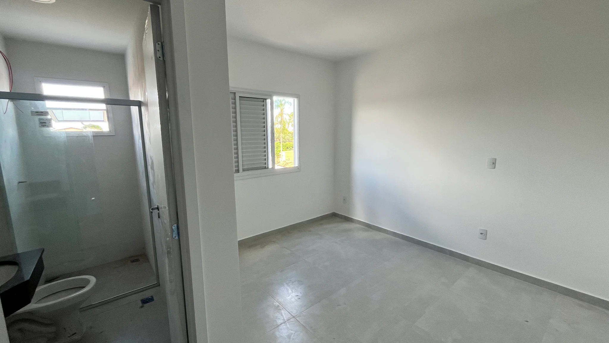 Apartamento no Edifício Santiago em Pindamonhangaba com localização privilegiada
